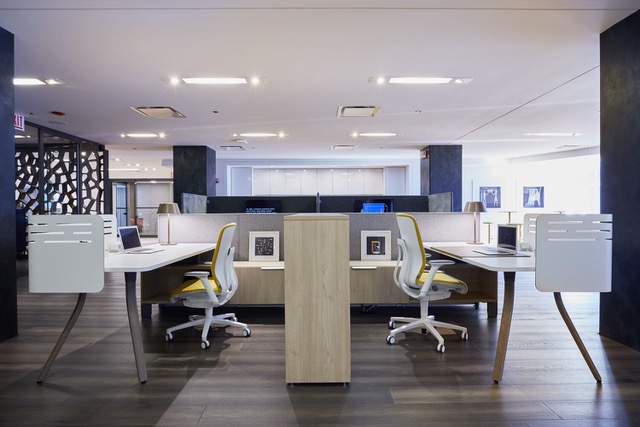 Office Furniture Installers in St. Louis